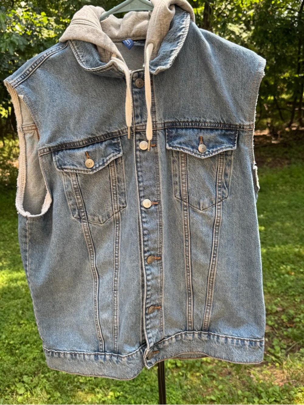H&M Divided Jean vest  Mens Large Blue Denim Gray Streetwear